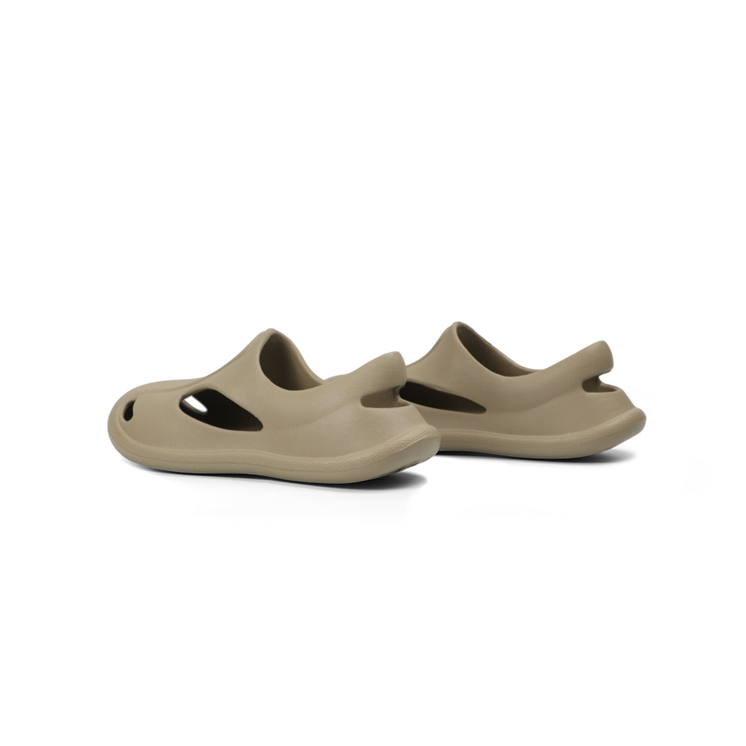 Liam Slides - Sand
