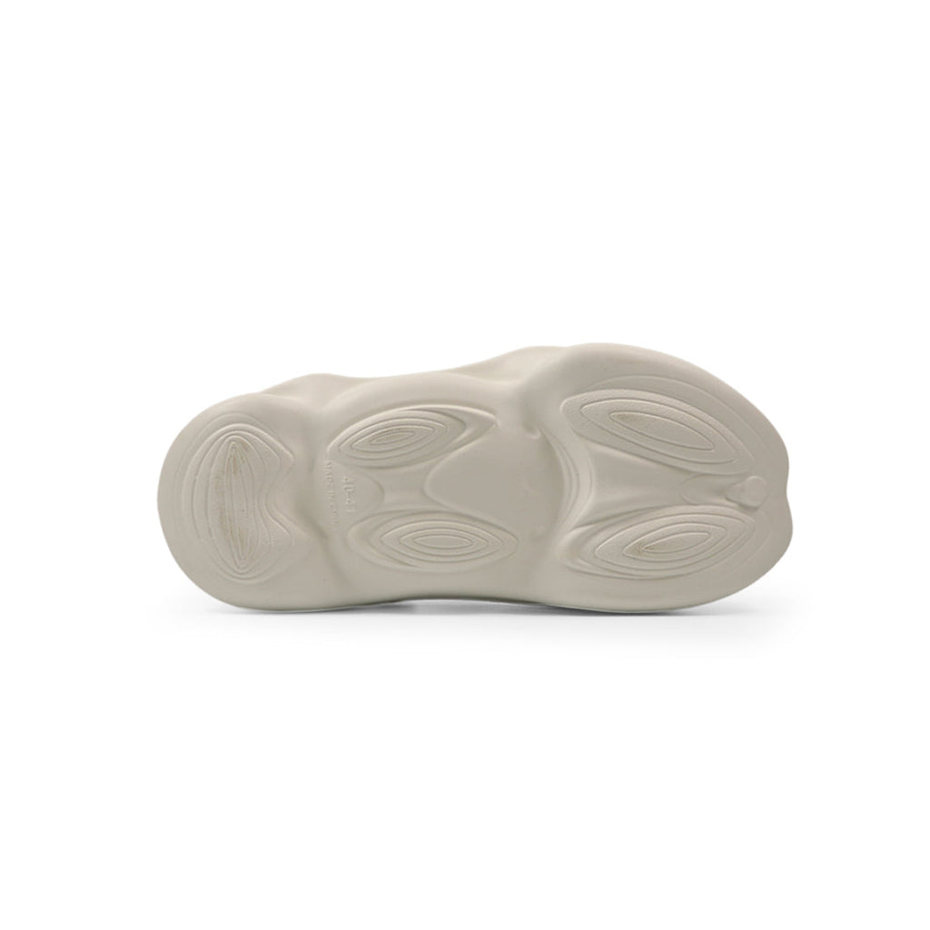 Surfers Pro SlipOns - White