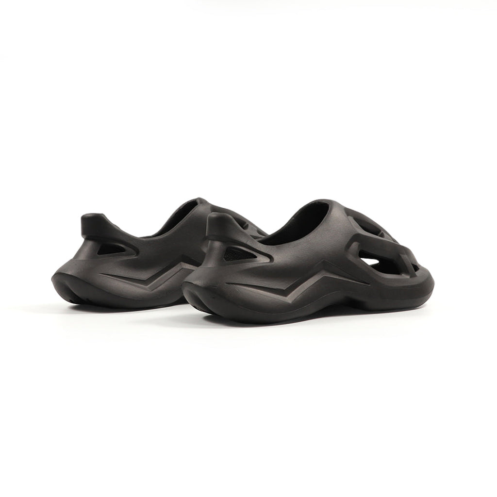 Cumulus 2.0 SlipOns - Black