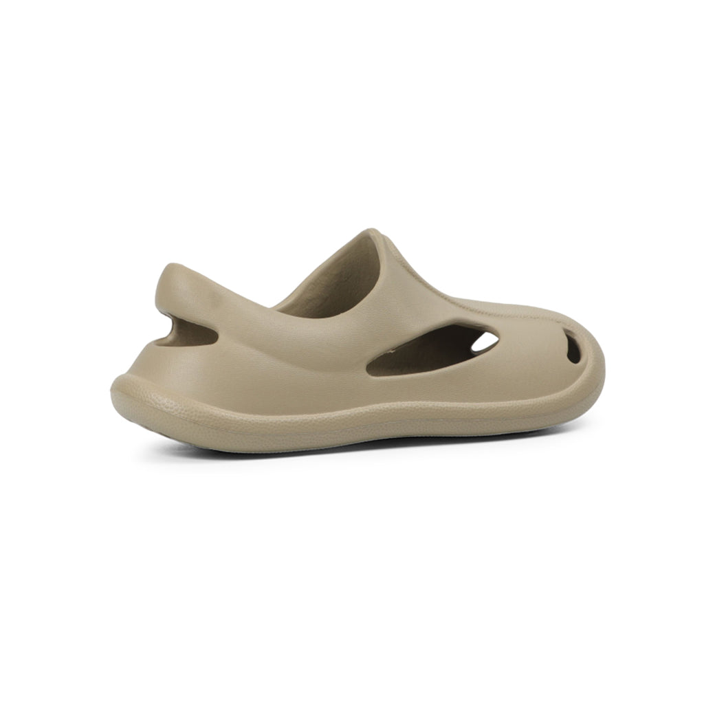 Liam Slides - Sand