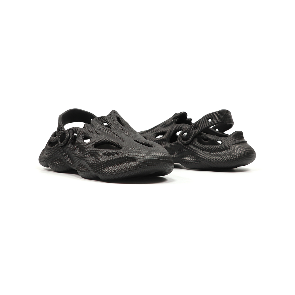 Reptilias SlipOns - Black
