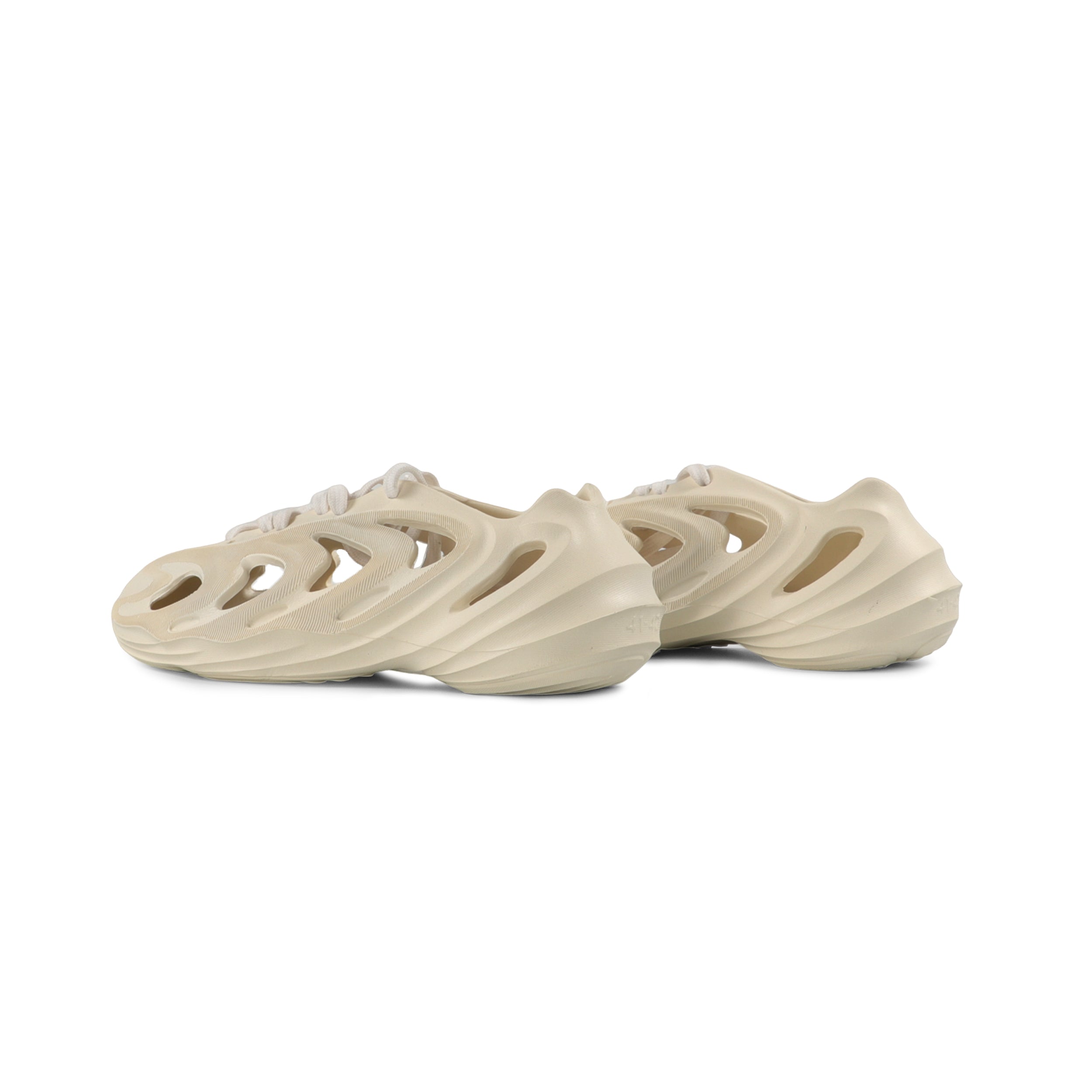 Surfers 2.0 SlipOns - Buttermilk