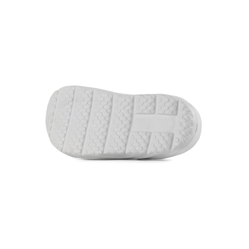 Carlos Slides - White