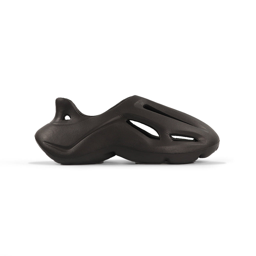 Cumulus SlipOns - Black