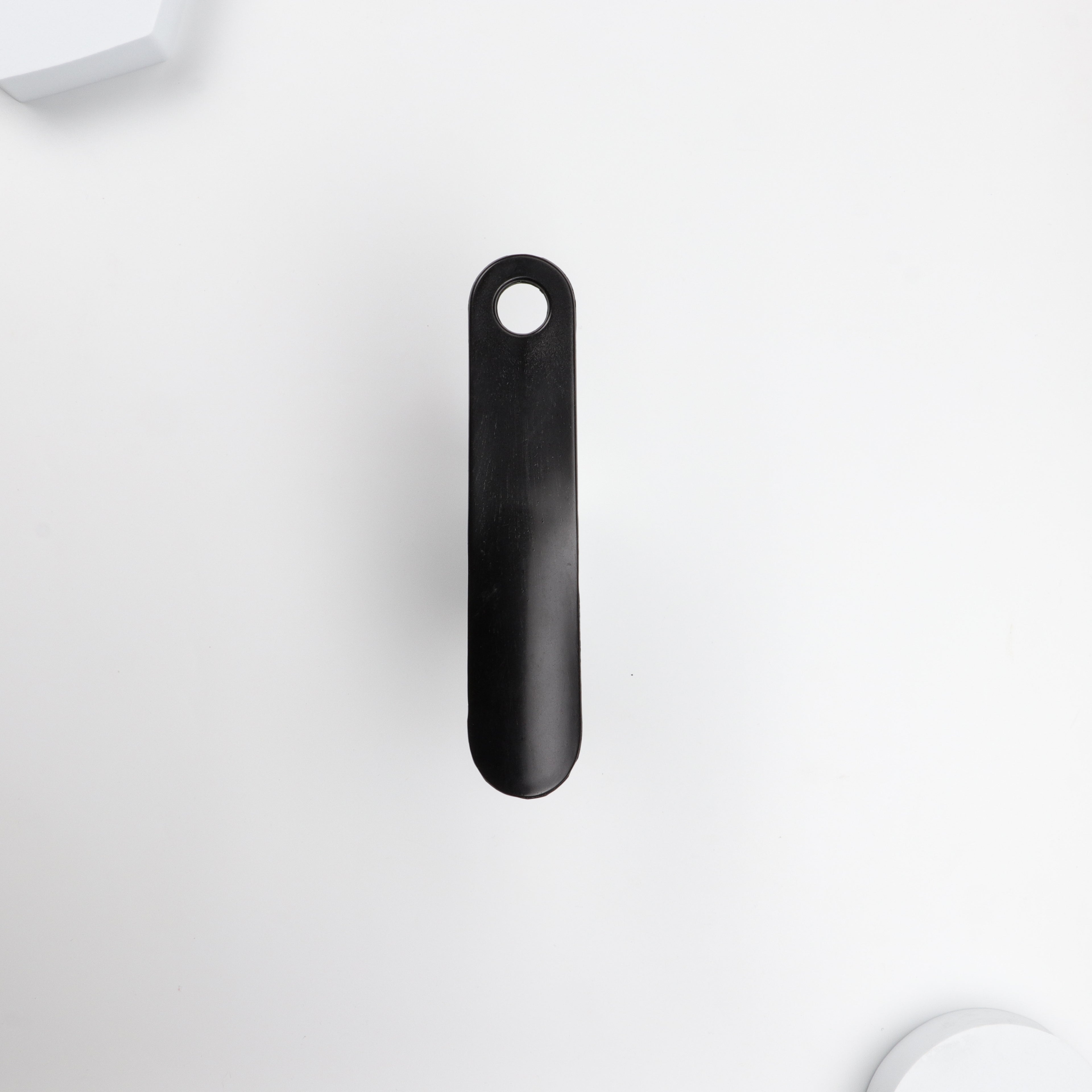 POLY Shoe Horn