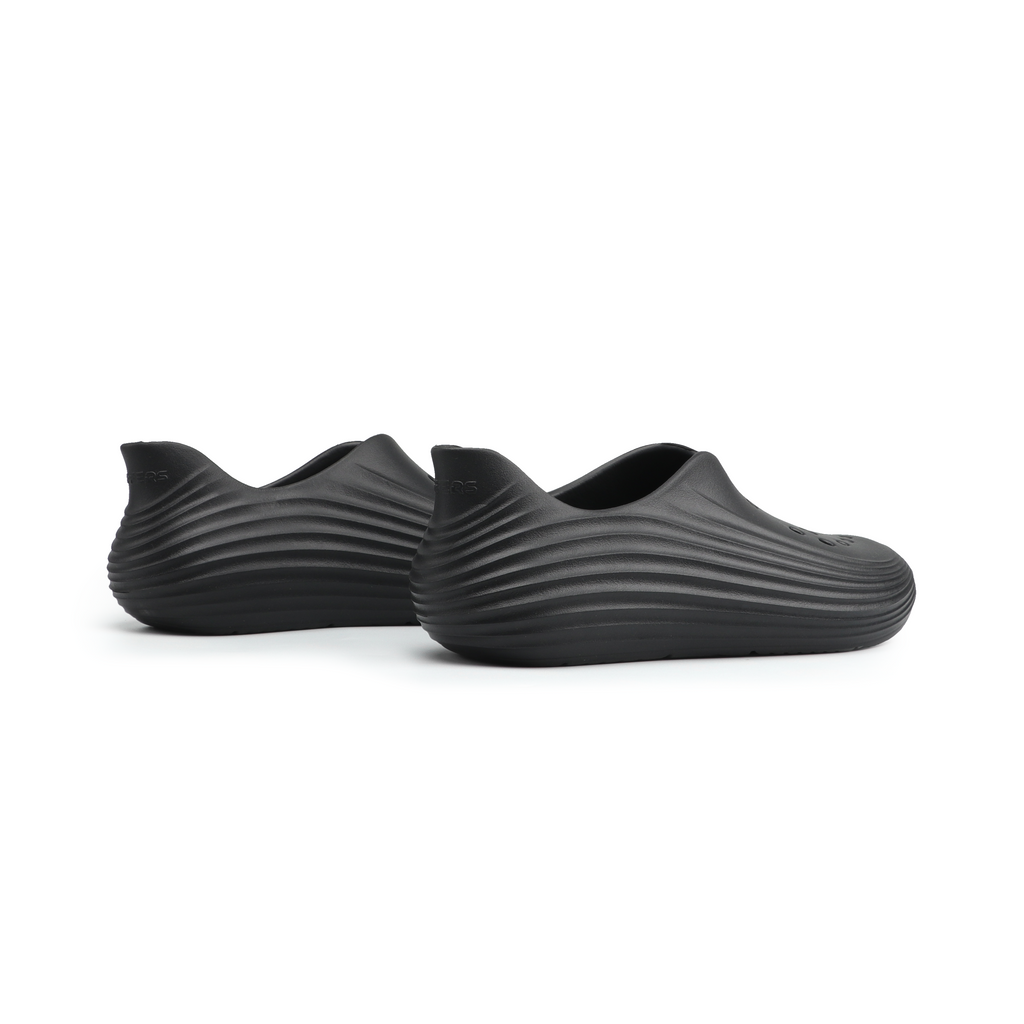 Kevin Slides - Black