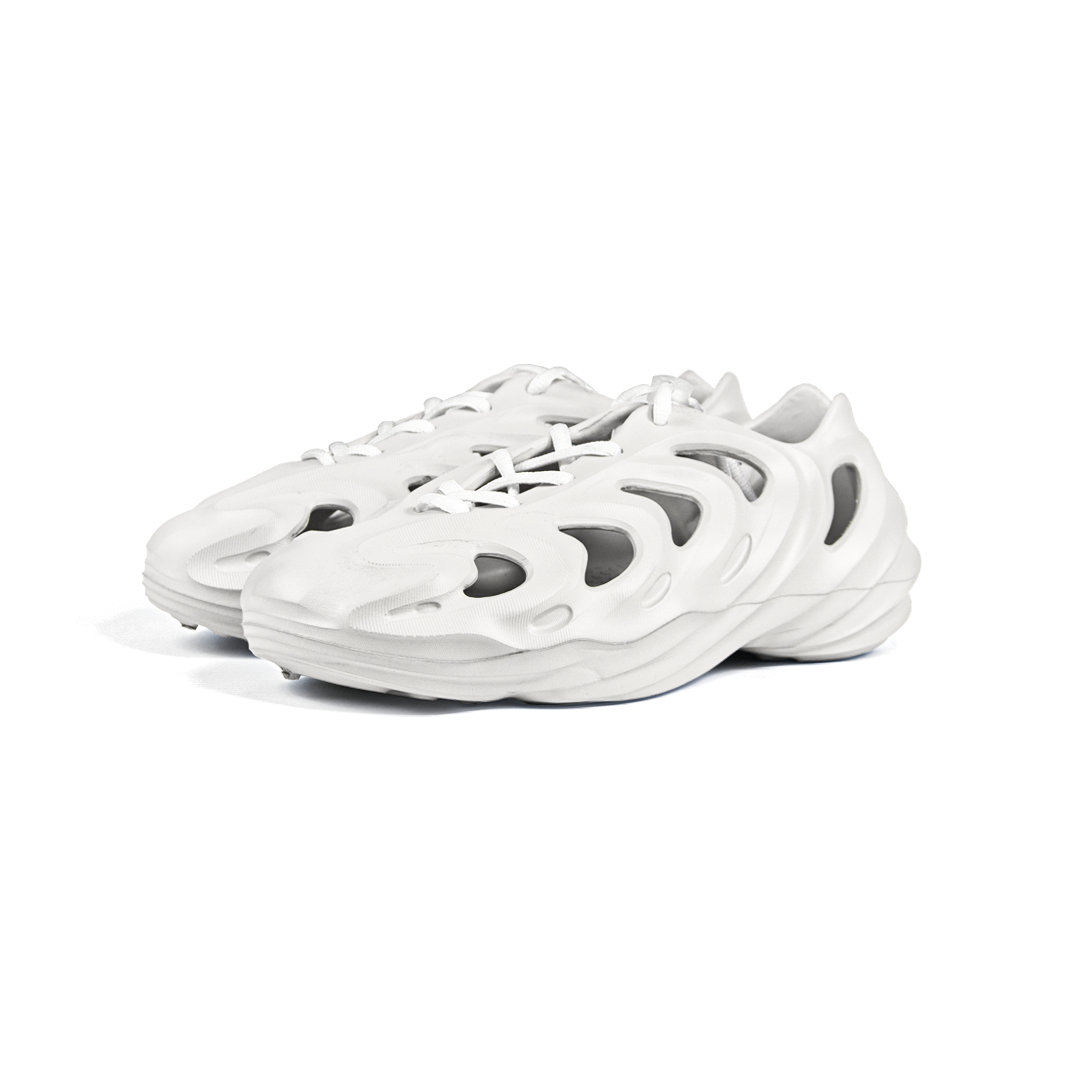 Surfers 2.0 SlipOns - White